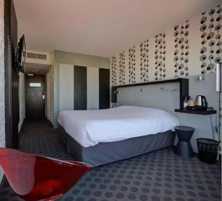 Le Nautic Otel 3*