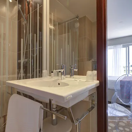 Le Nautic ארסשון