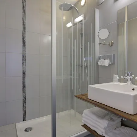 Le Nautic Otel Arcachon