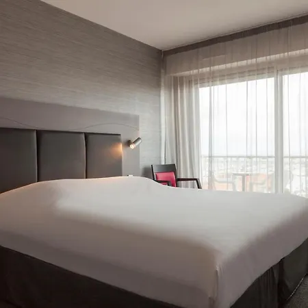 Le Nautic מלון ארסשון