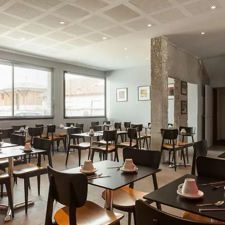 Le Nautic 3* ארסשון