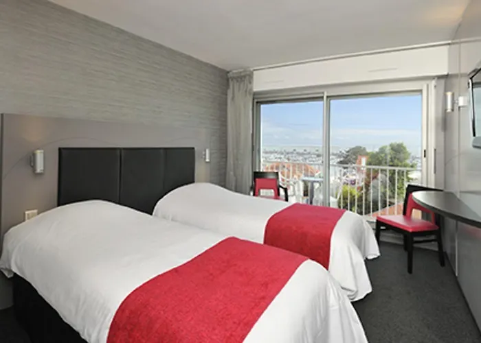 Le Nautic 3* ארסשון