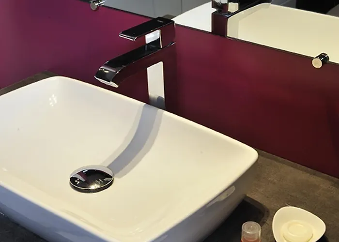 מלון Le Nautic 3*