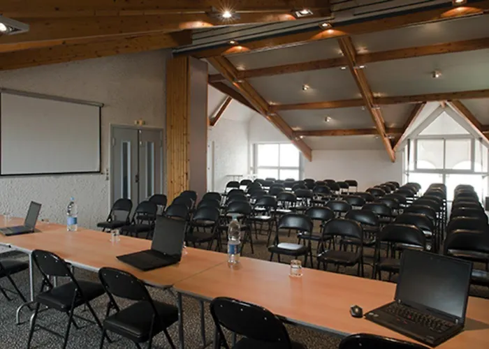 Le Nautic 3* ארסשון