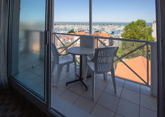 Le Nautic ארסשון